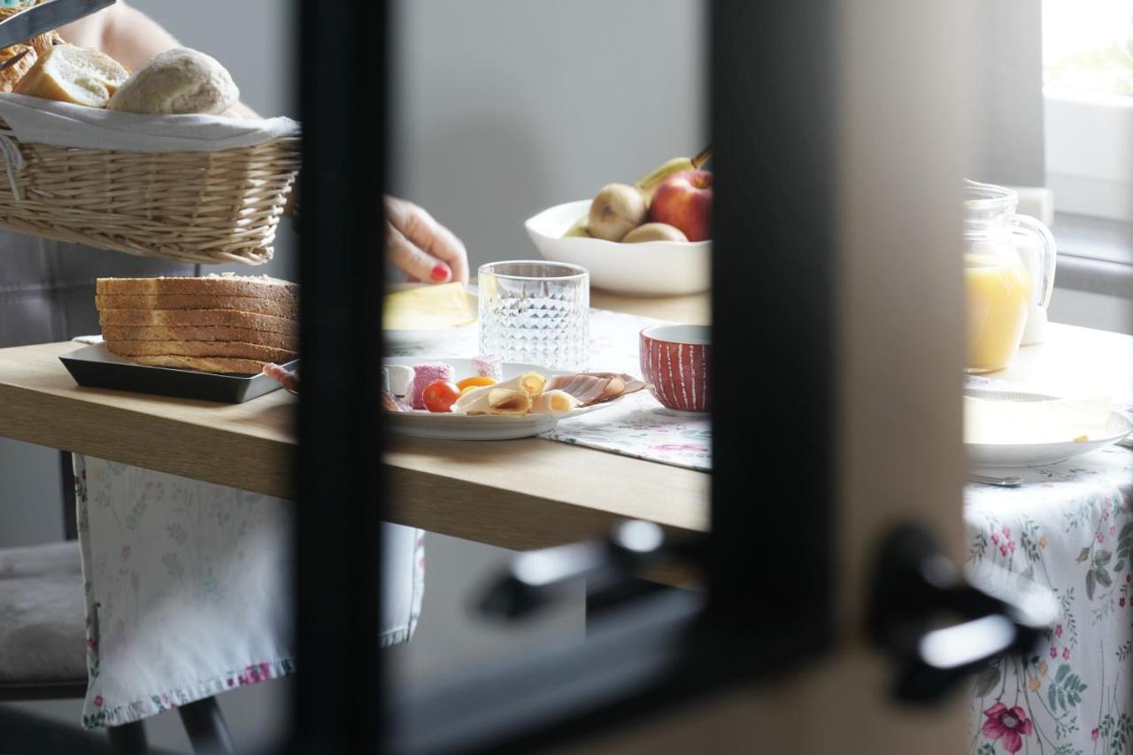 A Coque'Line Bed & Breakfast Frasnes-lez-Anvaing ภายนอก รูปภาพ